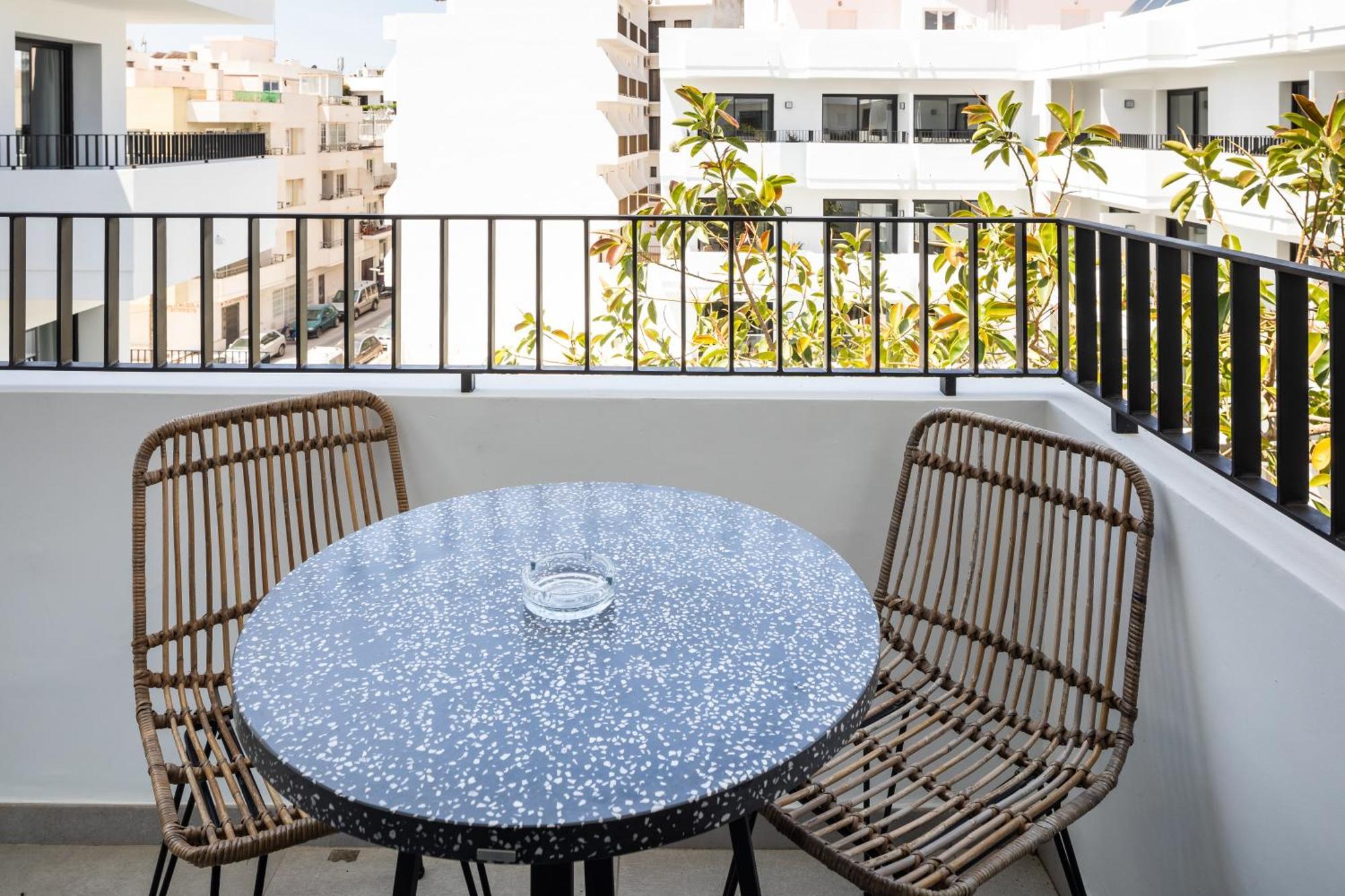 Aparthotel Casita Blanca - Adults Only Σαν Αντόνιο Εξωτερικό φωτογραφία