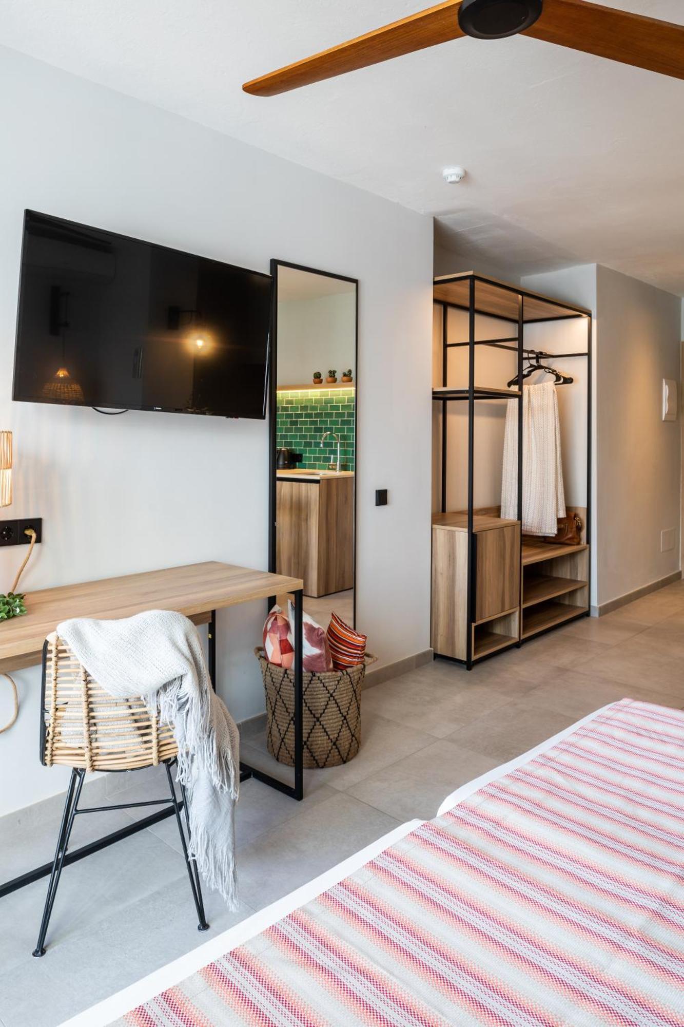 Aparthotel Casita Blanca - Adults Only Σαν Αντόνιο Εξωτερικό φωτογραφία