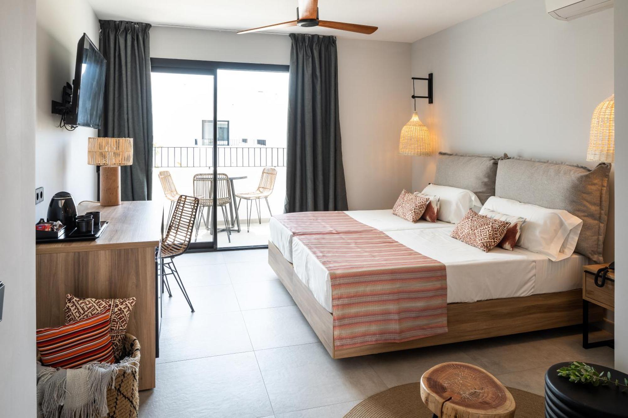 Aparthotel Casita Blanca - Adults Only Σαν Αντόνιο Εξωτερικό φωτογραφία
