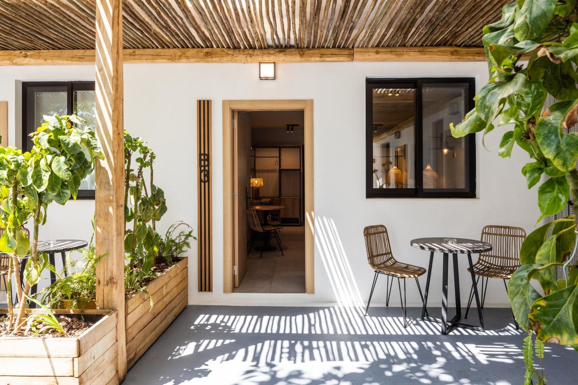 Aparthotel Casita Blanca - Adults Only Σαν Αντόνιο Εξωτερικό φωτογραφία
